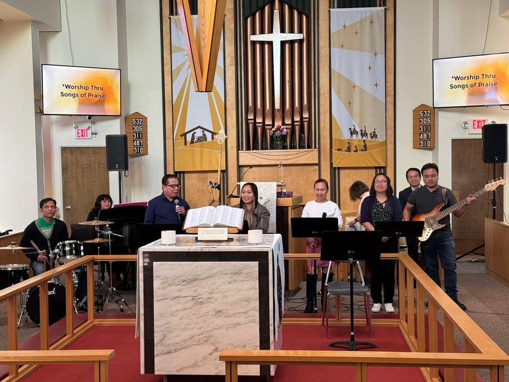 Praise Worship Ministry Image